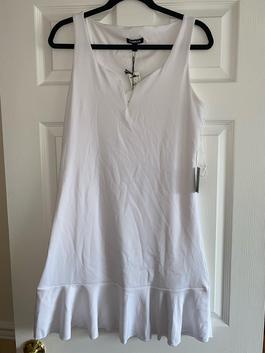 Express White Size 12 $300 Bachelorette Plus Size Cocktail Dress on Queenly
