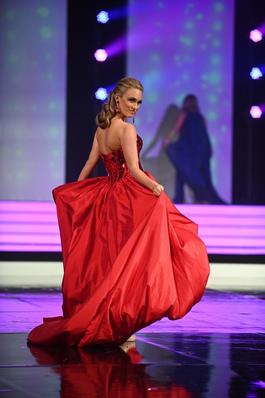 Sherri Hill Red Size 4 Pageant Beaded Top 50 Off Ball gown on Queenly