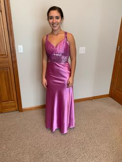 Gigi Purple Size 2 $300 Straight Dress on Queenly