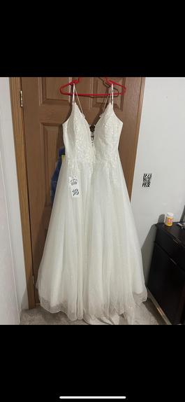 White Size 26 Train Dress on Queenly