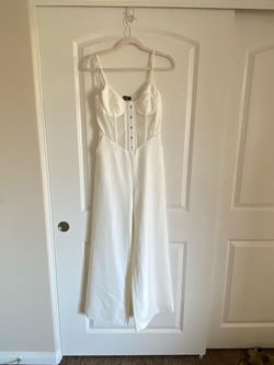 Lavish Alice White Size 4 Ivory Sunday Jumpsuit Dress on Queenly