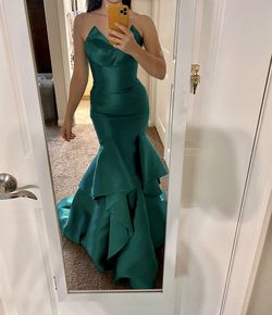Jovani Green Size 0 Free Shipping Pageant Mermaid Dress on Queenly