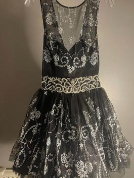 Jovani Black Size 6 High Neck Jewelled $300 A-line Dress on Queenly