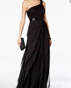 Adrianna Papell Black Size 6 Prom Straight Dress on Queenly