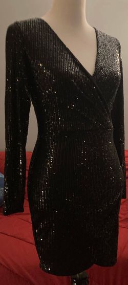 CBR Exclusive Selection Black Size 6 $300 Sheer Cocktail Dress on Queenly