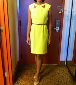 Sandra Darren Yellow Size 4 Midi $300 Interview Cocktail Dress on Queenly