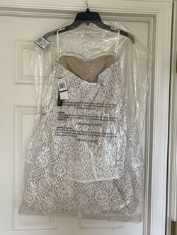 Sequin Hearts White Size 6 Bridal Shower Sequin Cocktail Dress on Queenly