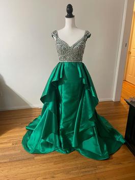 Mac Duggal Green Size 4 Overskirt V Neck Train Dress on Queenly