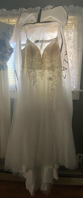 Azazie White Size 18 Ball gown on Queenly