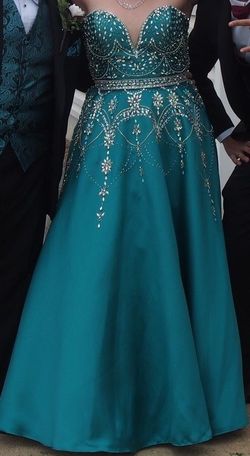 Tiffany Designs Green Size 12 Floor Length Pockets $300 Ball gown on Queenly