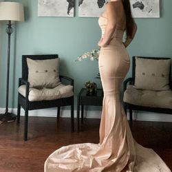 Portia and Scarlett Nude Size 0 Floor Length 50 Off Silk $300 Mermaid Dress on Queenly