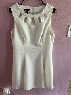 Guess White Size 16 Shiny Cocktail Dress on Queenly