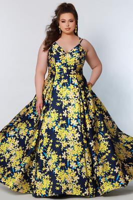 Style CE2207 Sydney's Closet Yellow Size 24 $300 Floor Length Tall Height Ball gown on Queenly