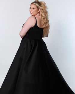 Style CE2202 Sydney's Closet Black Size 14 $300 Floor Length Tall Height A-line Dress on Queenly