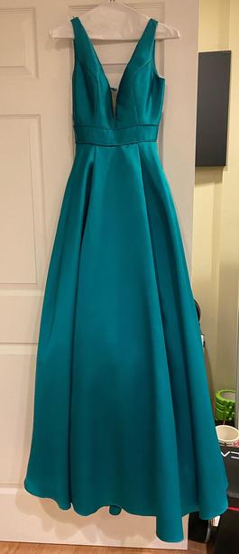 Sherri Hill Green Size 00 Prom Medium Height $300 Ball gown on Queenly