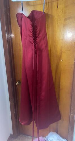 Red Size 16 Straight Dress on Queenly