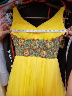 Sherri Hill Yellow Size 2 Sequin Prom Jewelled Ball gown on Queenly