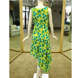 BCBGMaxAzria Green Size 10 $300 Straight Dress on Queenly