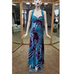 Windsor Blue Size 8 Print Jewelled Floor Length Straight Dress on Queenly