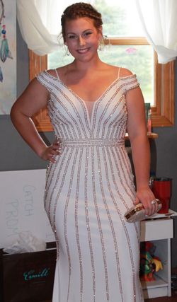 Camille La Vie White Size 12 Floor Length Military $300 Short Height Prom A-line Dress on Queenly