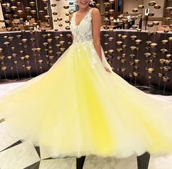 Jovani Yellow Size 0 Tulle Ball gown on Queenly