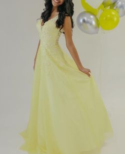Xscape Yellow Size 2 $300 Floor Length Quinceanera Mermaid Dress on Queenly