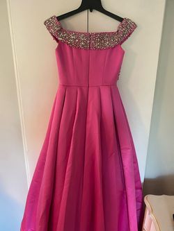 Ashley Lauren Pink Size 6 A-line Jewelled Train Dress on Queenly