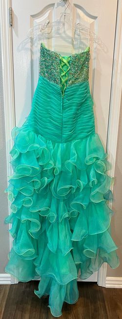 Precious Formal Green Size 4 $300 Pageant Side slit Dress on Queenly