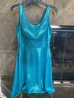 Ashley Lauren Blue Size 6 Midi Cocktail Dress on Queenly