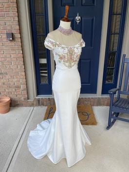 Style 2563 Claudine for Alyce Paris White Size 0 High Neck Halter Train Jewelled Mermaid Dress on Queenly