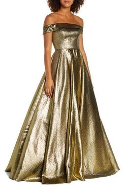 Mac Duggal Gold Size 6 A-line Floor Length Ball gown on Queenly