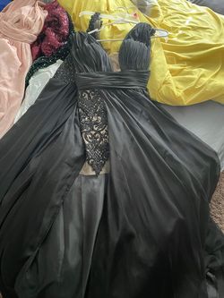 Tarik Ediz Black Tie Size 4 Plunge Tarek Ediz A-line Dress on Queenly