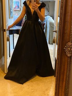 Jovani Black Tie Size 4 Sorority Formal Ball gown on Queenly