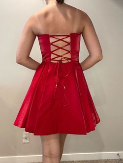 Sherri Hill Red Size 4 Fun Fashion Backless Homecoming Cocktail Dress on Queenly