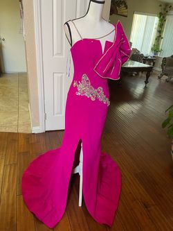 Jovani Pink Size 10 Floor Length 50 Off Black Tie Straight Dress on Queenly