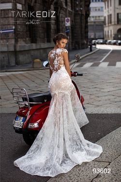 Style 93602 Tarik Ediz White Size 8 Lace Pageant Mermaid Dress on Queenly