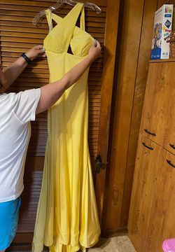 Sherri Hill Yellow Size 4 Floor Length Mermaid Dress on Queenly