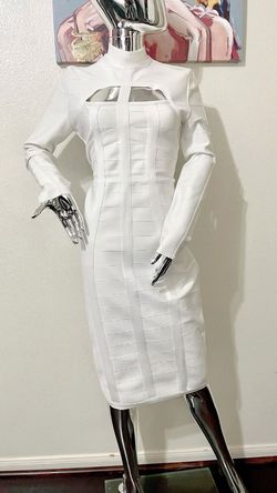 White Size 14 Cocktail Dress on Queenly
