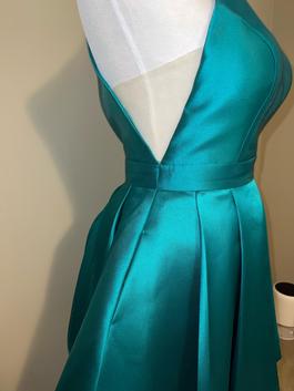 Sherri Hill Blue Size 2 Turquoise Cocktail Dress on Queenly