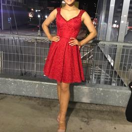 Mac Duggal Red Size 4 Cocktail Dress on Queenly
