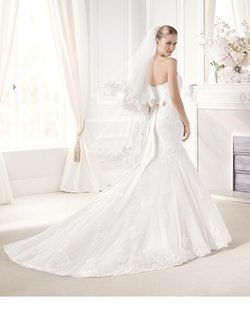 Style EVANTHE La Sposa White Size 10 Corset Floor Length Free Shipping Mermaid Dress on Queenly