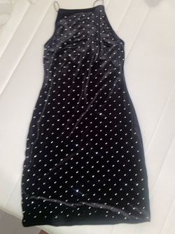 Black Size 2 Cocktail Dress on Queenly