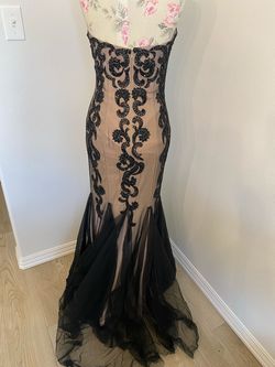 Jovani Black Size 6 Mermaid Dress on Queenly