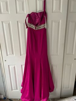 Mac Duggal Pink Size 4 Floor Length Jewelled Mermaid Dress on Queenly