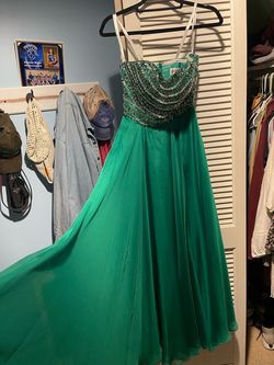 Sherri Hill Green Size 2 Floor Length Sherry Hill A-line Dress on Queenly