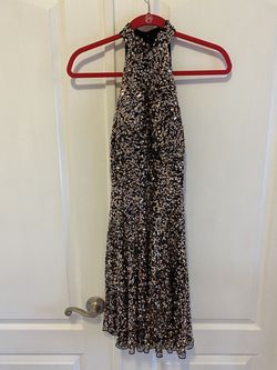 Ashley Lauren Rose Gold Size 00 Midi Sequined Cocktail Dress on Queenly