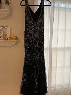 Ed Young Black Size 4 Medium Height 50 Off Fully Beaded Straight Dress on Queenly