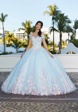 Style Adele MoriLee Light Blue Size 0 Pageant Ball gown on Queenly