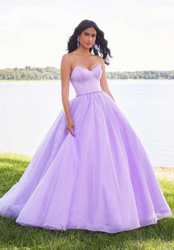 Style Franchesca MoriLee Purple Size 10 Belt Sweetheart Lavender Ball gown on Queenly