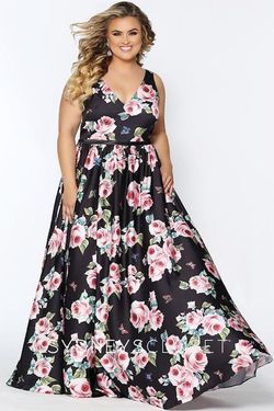 Style Winter Sydneys Closet Black Size 16 Print Belt Ball gown on Queenly
